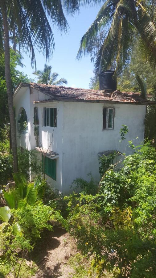 Savannah Cottages Mombasa Ngoại thất bức ảnh