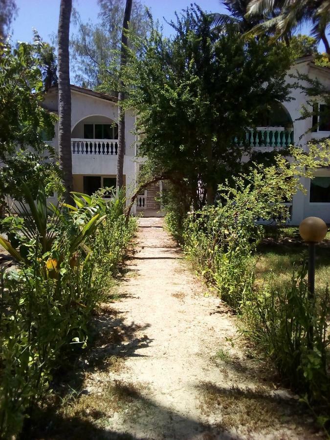 Savannah Cottages Mombasa Ngoại thất bức ảnh